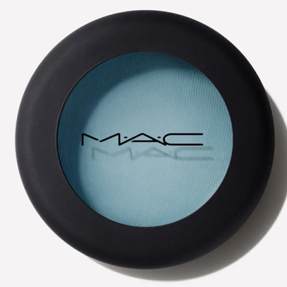 POWDER KISS SOFT MATTE EYE SHADOW NEW in box Ipsy bag Good Jeans color shade